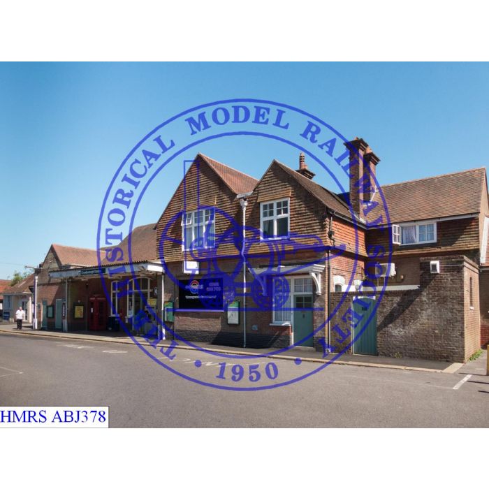 [ABJ378] Crowborough Station. Main station north west facing front