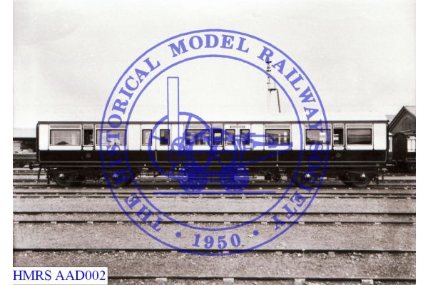 [AAD002] C123K high roof LNWR 1919 [OP] Corridor side