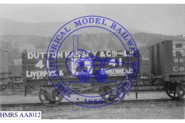 [AAJ012] Dutton Massey (Liv/B'Head) 8T 4-plank No.41, repaint 5/1923.