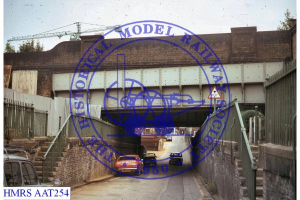 [AAT254] Leamore street bridge Hammersmith & City line