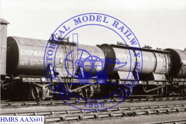 [AAX601] Chipman Chemical (EC3) 2 different types tank wagons 107 & 73 F3R Location not identifiable.