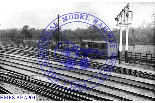 [ABA904] Enfield Town, grounded GE former suburban 1st as mess van R3L
