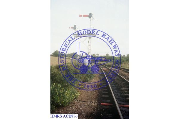 [ACB876] Warsop, Welbeck Colliery Jct bracket home and shunt signals FHO coming off the Welbeck Colliery bran