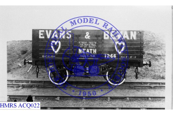 [ACQ022] Evans & Bevan (Neath) 12T 7 plank 1266 [OP] Side Empty to  Neath, spkd wheels, Tare: 6-19-0, date on