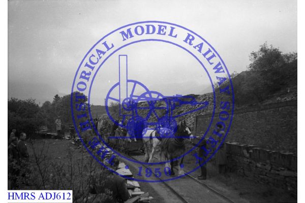 [ADJ612] Horse tramway with 2 horses pulling train of enthusiasts