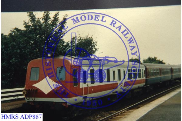[ADP887] NIR motorbrake 90 At Carnalea Station.