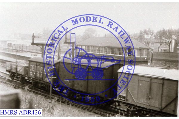 [ADR426] Seddon's Salt (Middlewich) Unidentified 10T fruit van BR xLNE XP for Salt 1955 R3L at Southend Centr