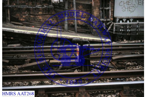 [AAT268] Ladbroke Grove ground signal at north end.