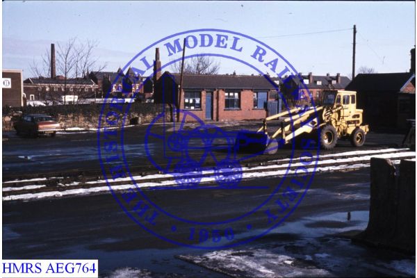 [AEG764] Armley Moor goods yard brick office building F3R