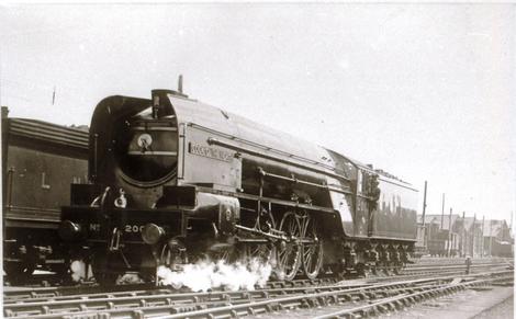 ABZ727 LNER P2